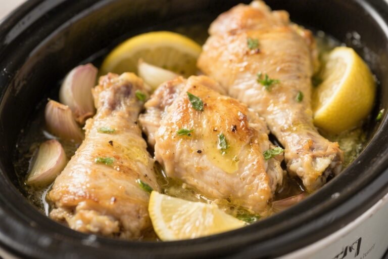 Keto Crockpot Lemon Butter Garlic Chicken Thighs – Simple, Bright, and Comforting