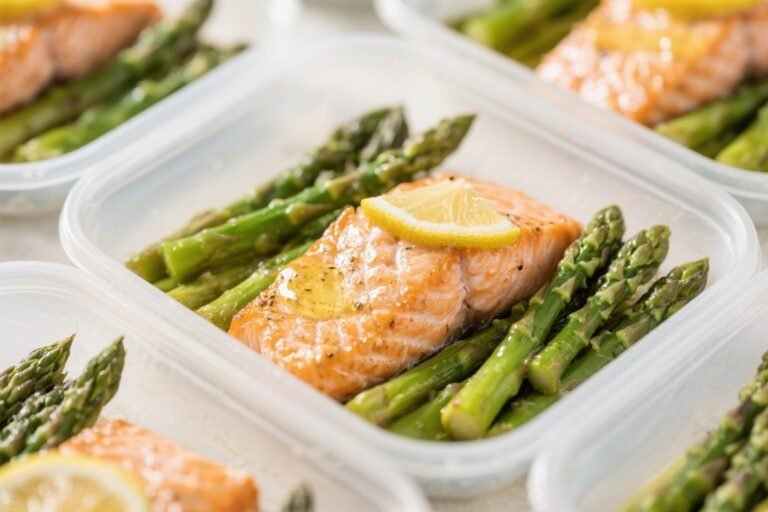 Lemon Butter Salmon & Asparagus Meal Prep – Bright, Simple, and Satisfying