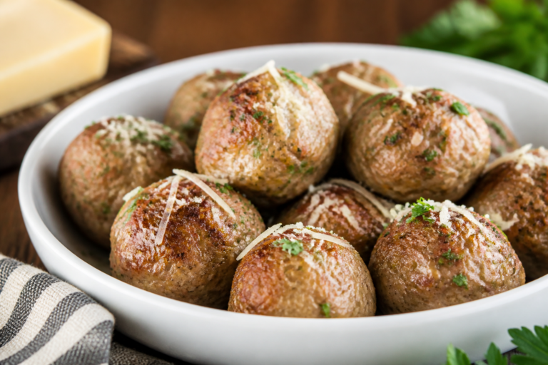 Keto Garlic Asiago Meatballs – Juicy, Cheesy, and Low-Carb Comfort Food